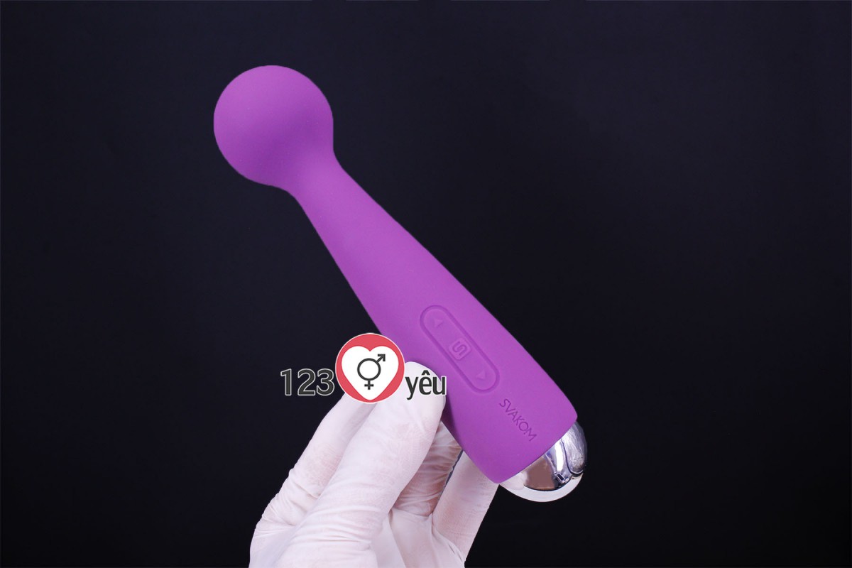 Máy massage đi&ecirc;̉m G Svakom Mini Emma 6 ch&ecirc;́ đ&ocirc;̣ rung pin sạc 4