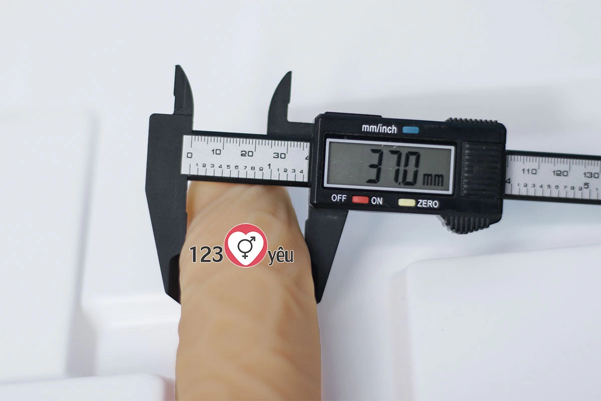 Dương vật giả g&acirc;n guốc Real Feel d&agrave;i 8.5 inch