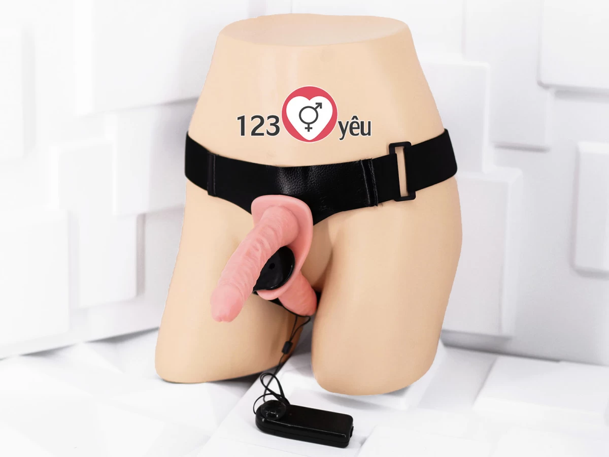 Dương vật giả c&oacute; d&acirc;y đeo 2 đầu Ultra Doube Head có rung
