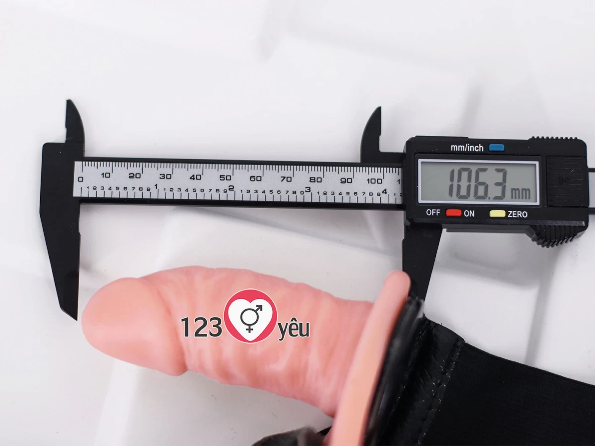 Dương vật giả c&oacute; d&acirc;y đeo 2 đầu Ultra Doube Head có rung