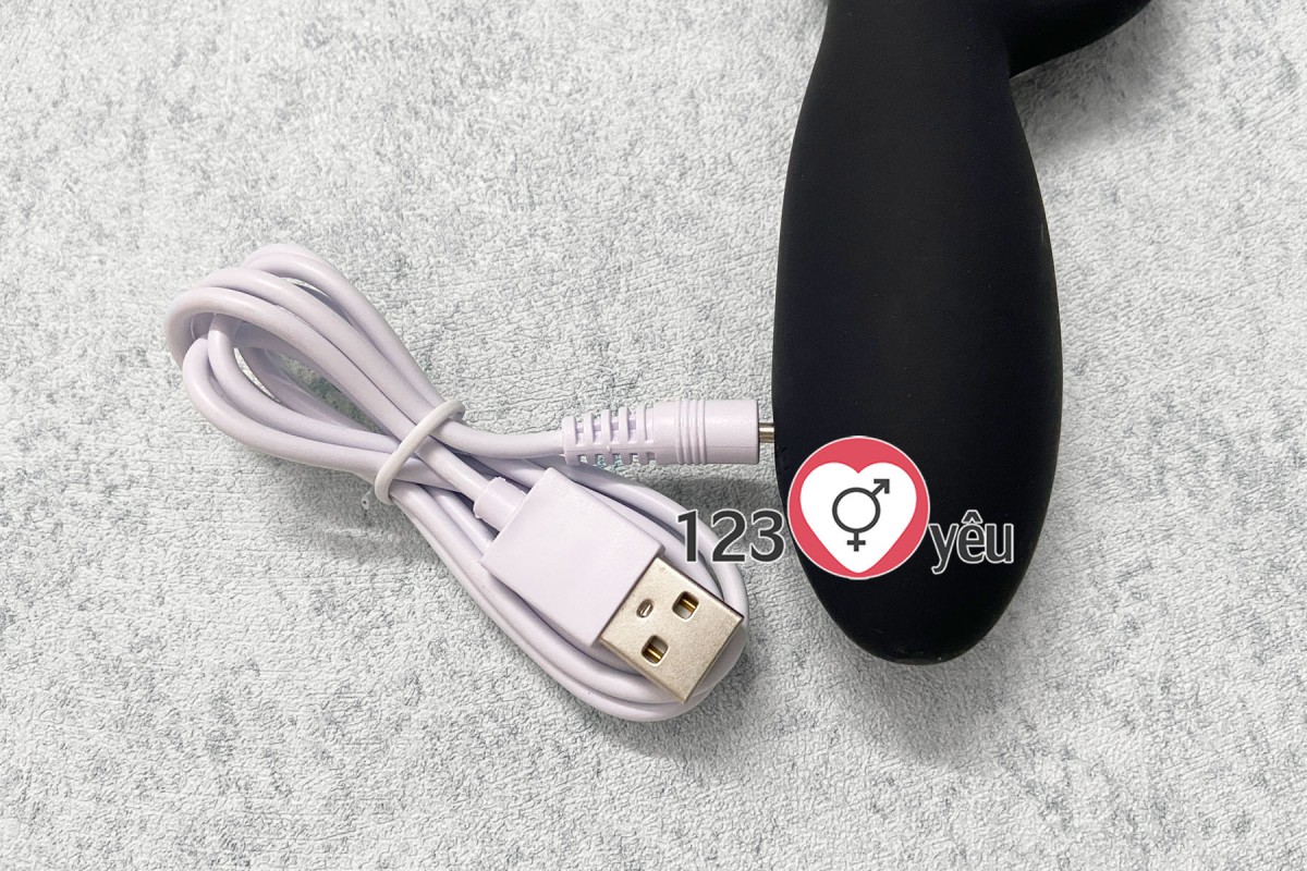 Máy rung mát xa h&acirc;̣u m&ocirc;n 2 nh&aacute;nh pin sạc 5