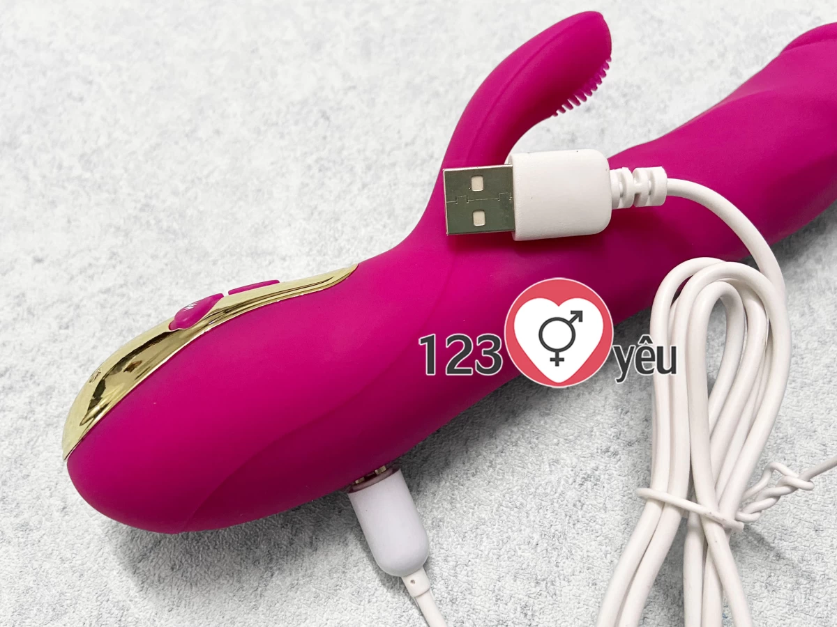 Dương v&acirc;̣t giả đa năng Charlotte rung, phát nhi&ecirc;̣t