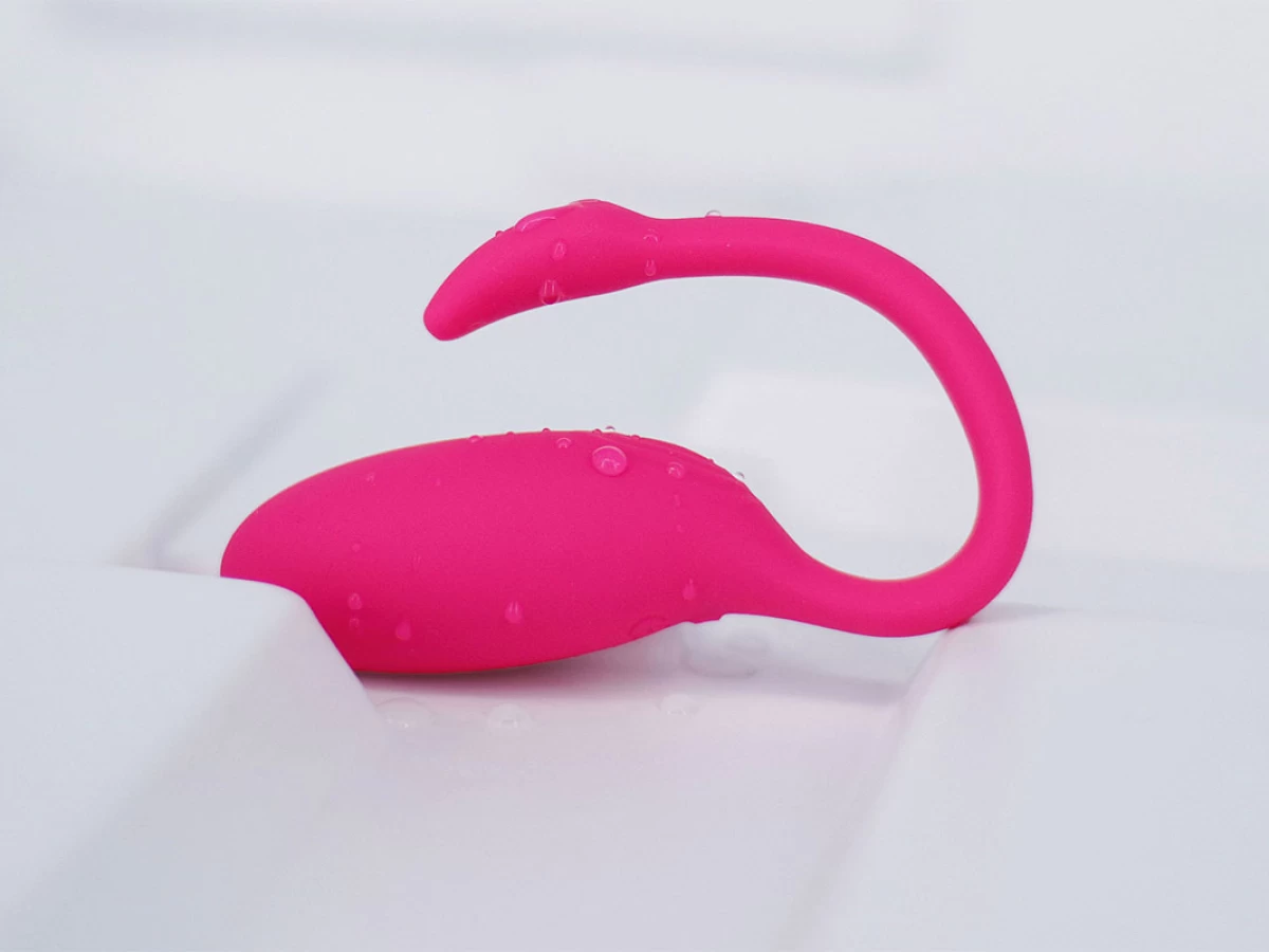 Trứng rung thiên nga Magic Motion Flamingo điều khiển Smartphone ➩ Hàng thật