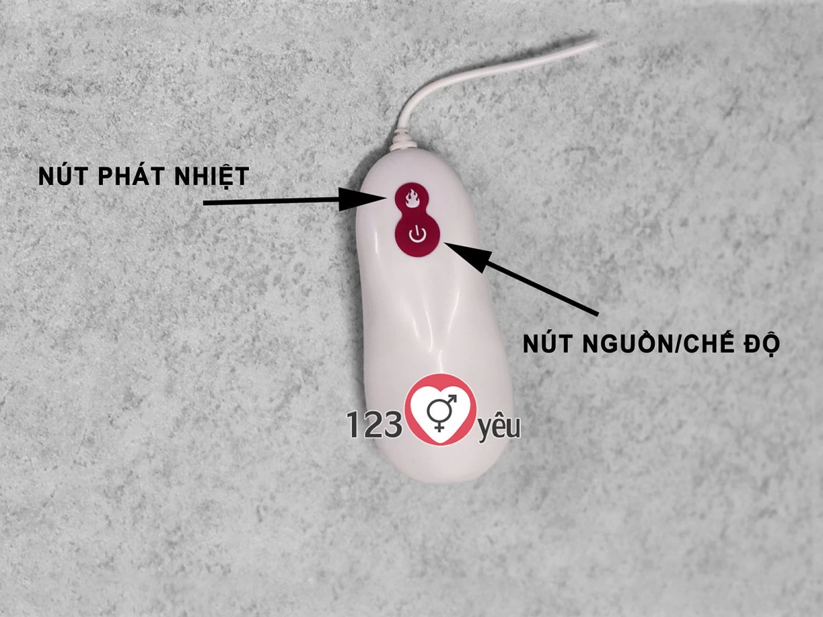 Dương v&acirc;̣t giả có đ&ecirc;́ Excited rung thụt v&agrave; phát nhi&ecirc;̣t pin sạc