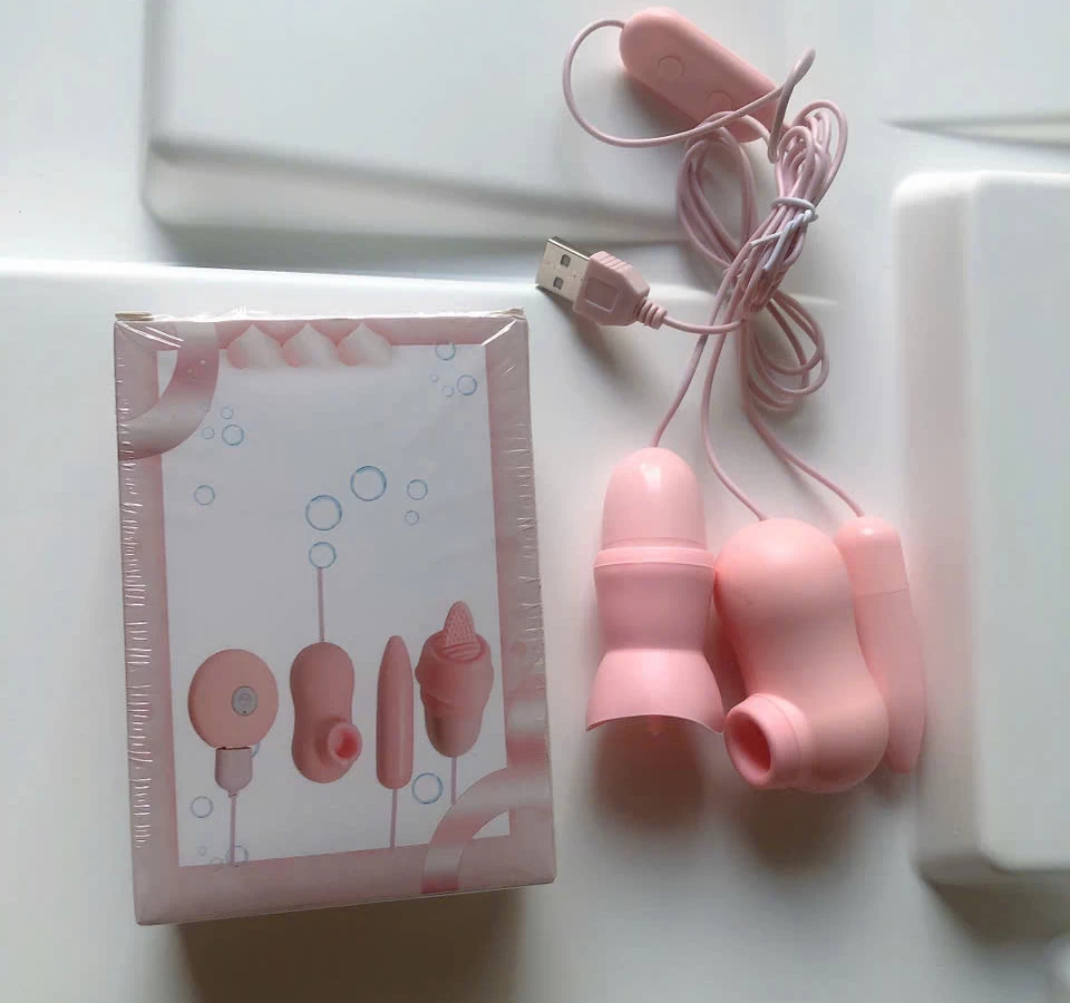 Trứng và lưỡi rung 3 đầu Akali cắm điện usb cực phê