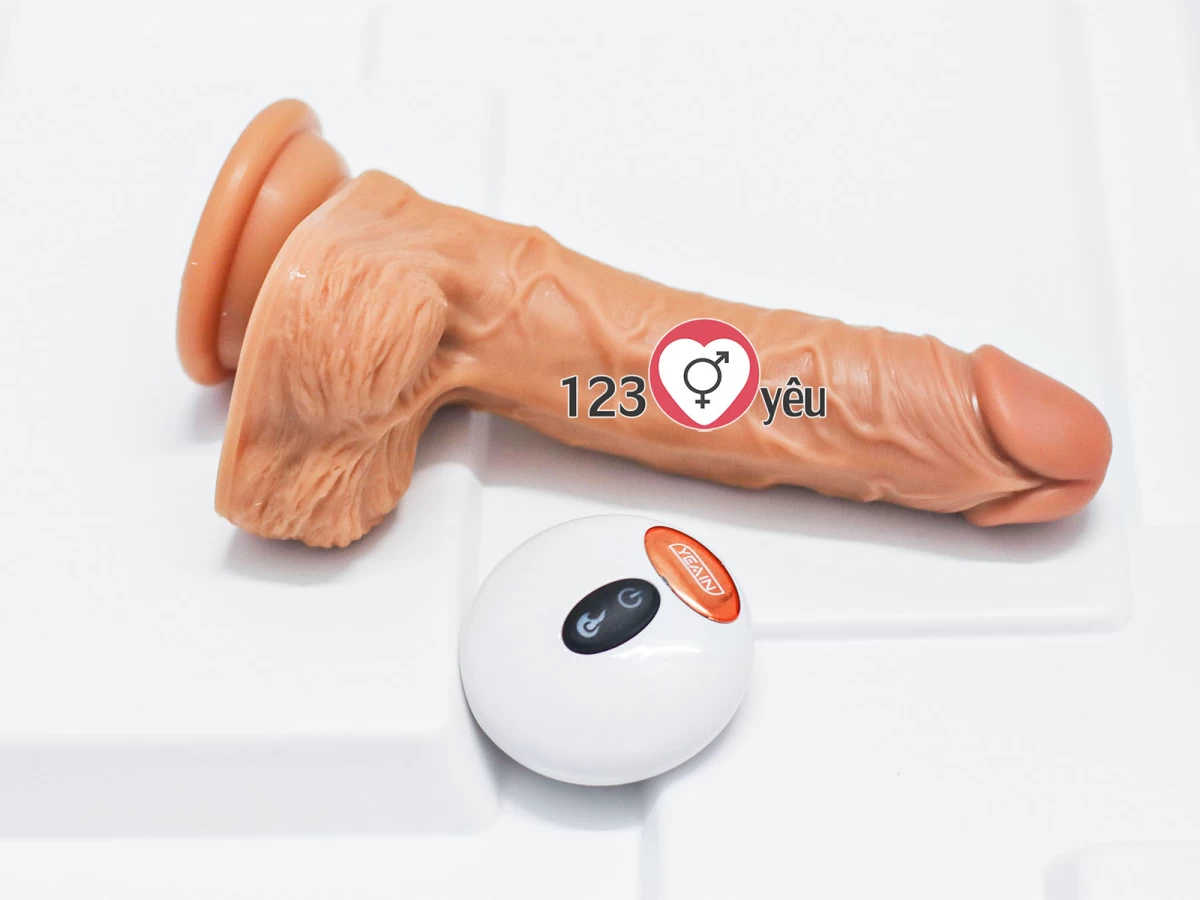 Dương vật giả c&oacute; đế Devil Yeain rung ngoáy cực mạnh