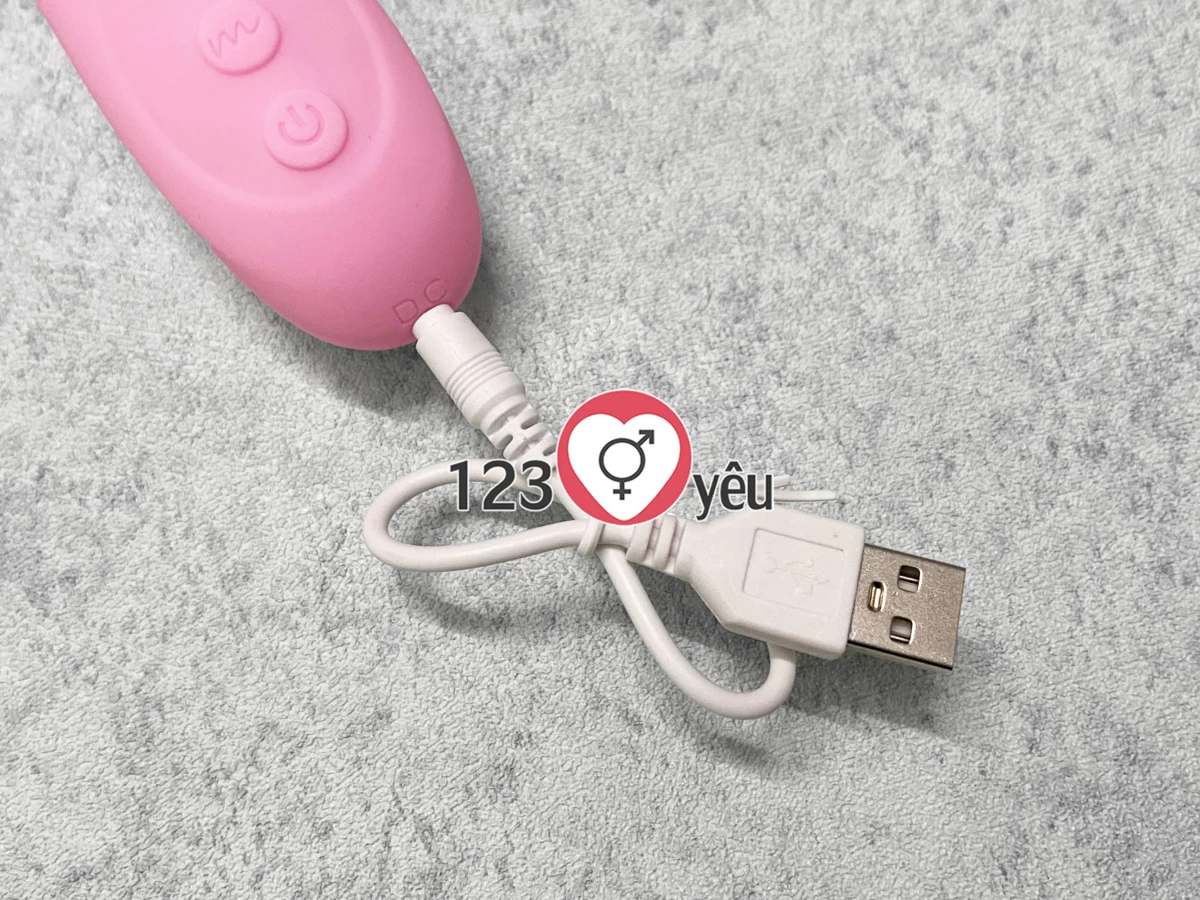 M&aacute;y massage t&igrave;nh y&ecirc;u Joker rung thụt ph&aacute;t nhiệt