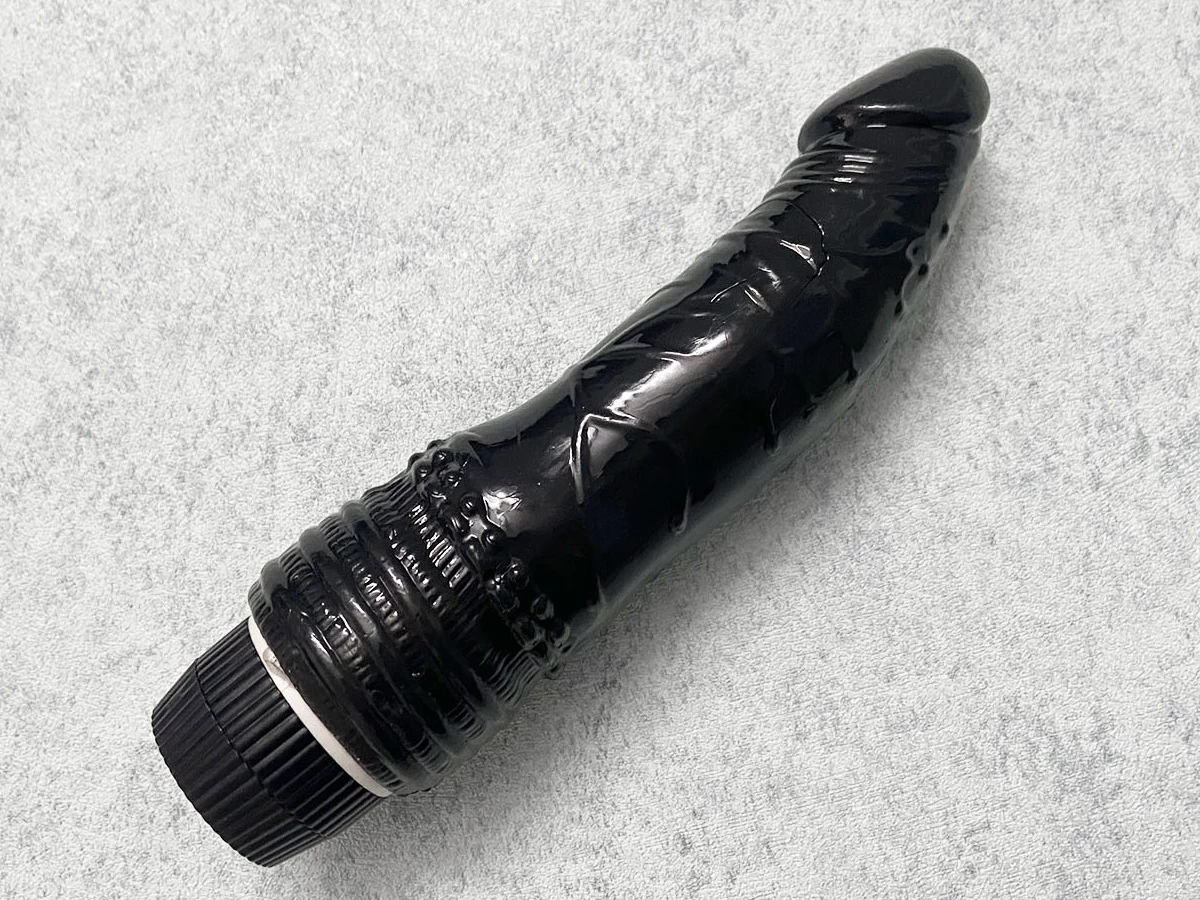 Dương vật giả silicon cong Shaki Sweet – Thông tin sản phẩm