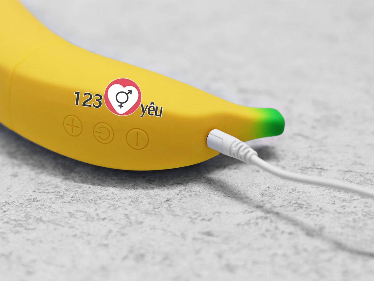 Dương vật giả ngụy trang h&igrave;nh chuối rung, ph&aacute;t nhiệt