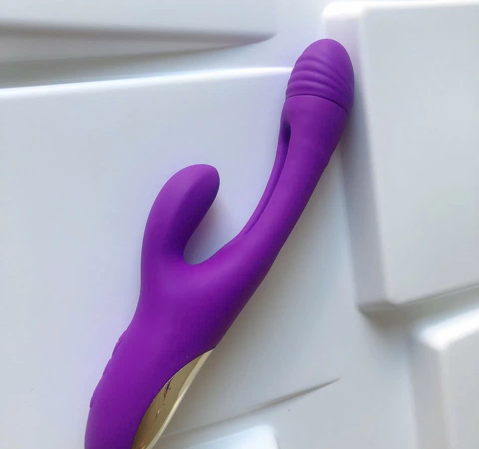 Dương vật giả rung đ&aacute; lưỡi k&iacute;ch th&iacute;ch điểm G