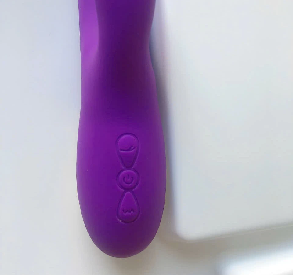 Dương vật giả rung đ&aacute; lưỡi k&iacute;ch th&iacute;ch điểm G