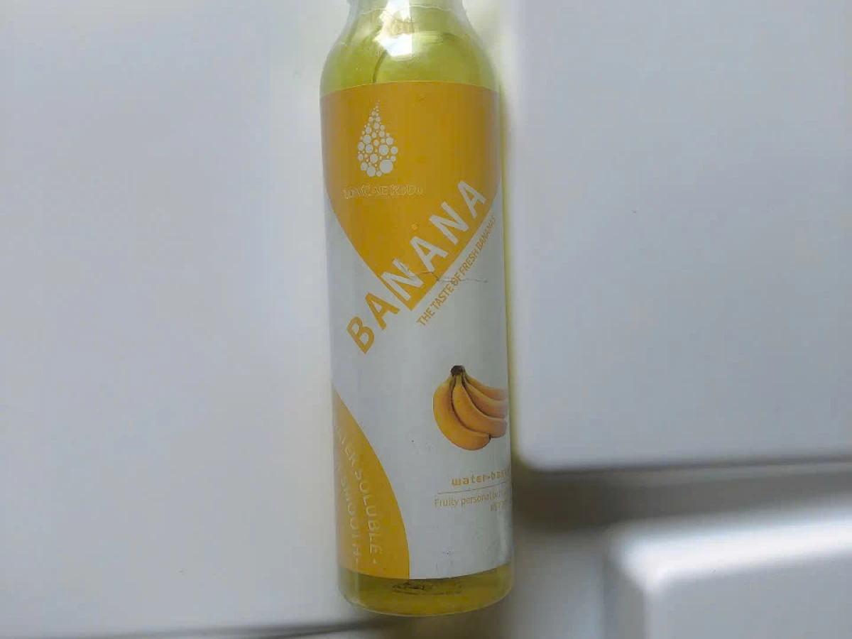 Gel Hot Kiss Hương Chuối chai lớn 200ml