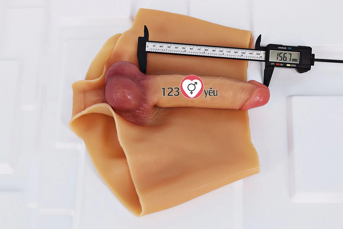 Quần silicon gắn dương vật giả si&ecirc;u mềm đặc ruột