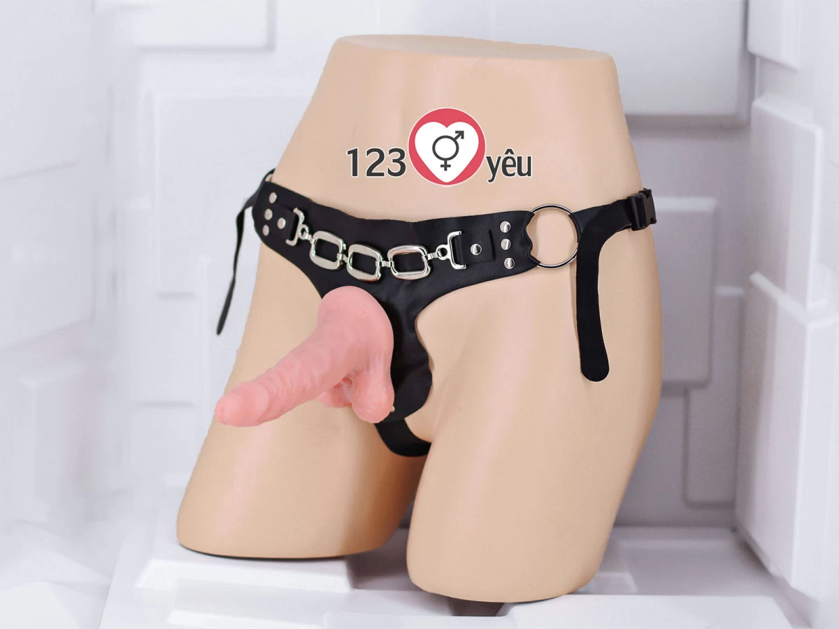 Dương vật giả c&oacute; d&acirc;y đeo Ultra đặc ruột kh&ocirc;ng rung