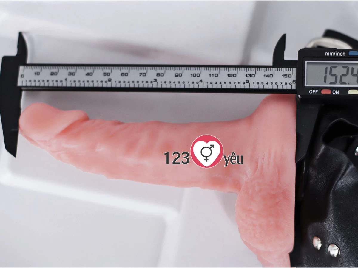 Dương vật giả c&oacute; d&acirc;y đeo Ultra đặc ruột kh&ocirc;ng rung