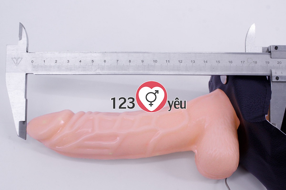 Dương vật giả c&oacute; d&acirc;y đeo Lovers Chisa rỗng ruột 11