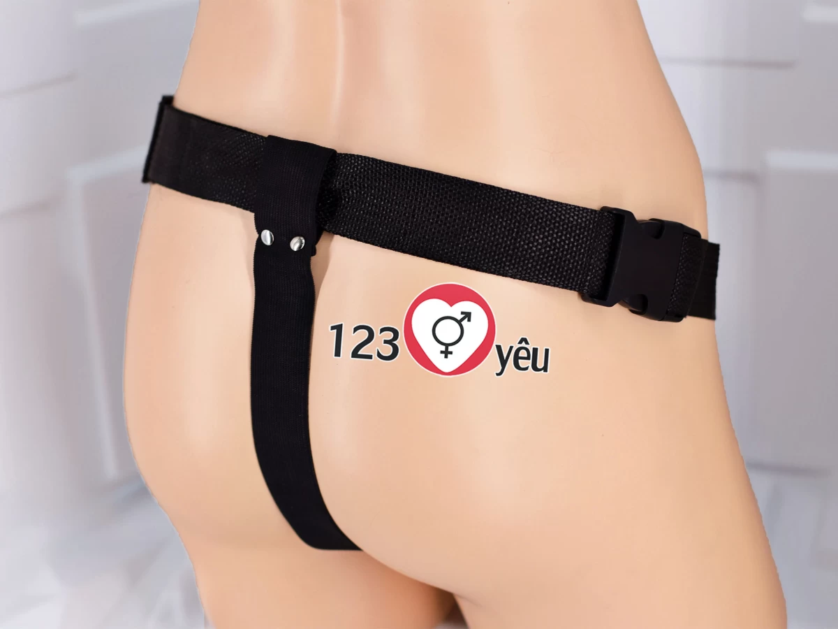 Dương vật giả c&oacute; d&acirc;y đeo Ultra Passionate có rung cho LES