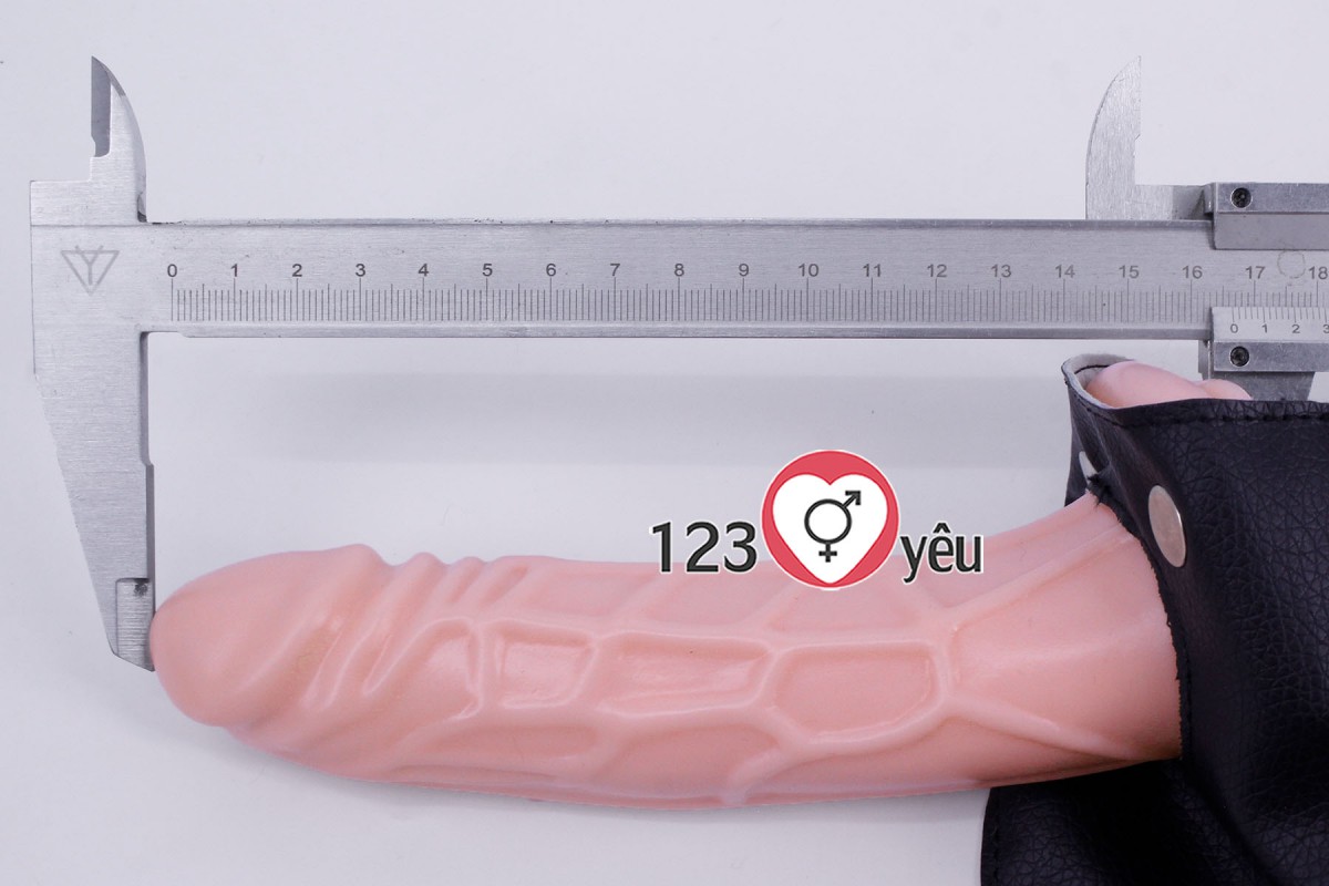 Dương vật giả c&oacute; d&acirc;y đeo silicon Harness rỗng ruột gi&aacute; rẻ 11