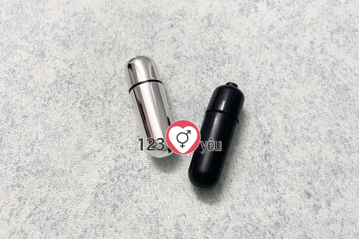 Cục rung t&igrave;nh y&ecirc;u vi&ecirc;n đạn pin rời 1