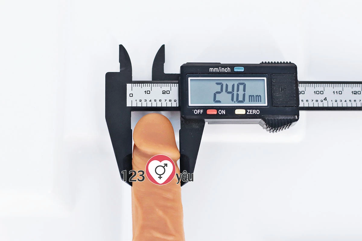 Dương vật giả c&oacute; đế 5 inch mềm mại