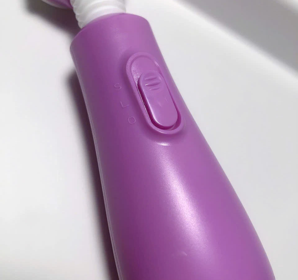 Ch&agrave;y rung Massage k&iacute;ch th&iacute;ch điểm G tự sướng cầm vừa tay