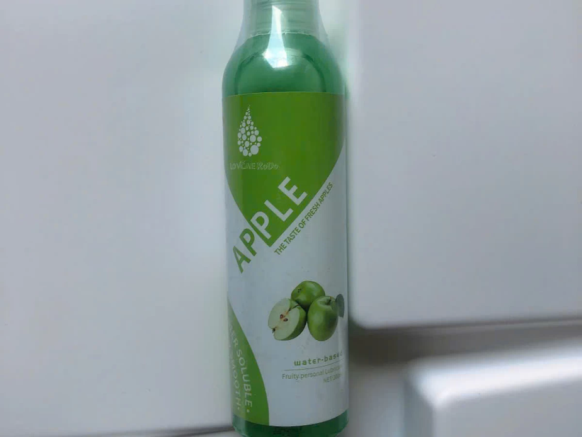 Gel bôi trơn hương táo giá rẻ 200ml