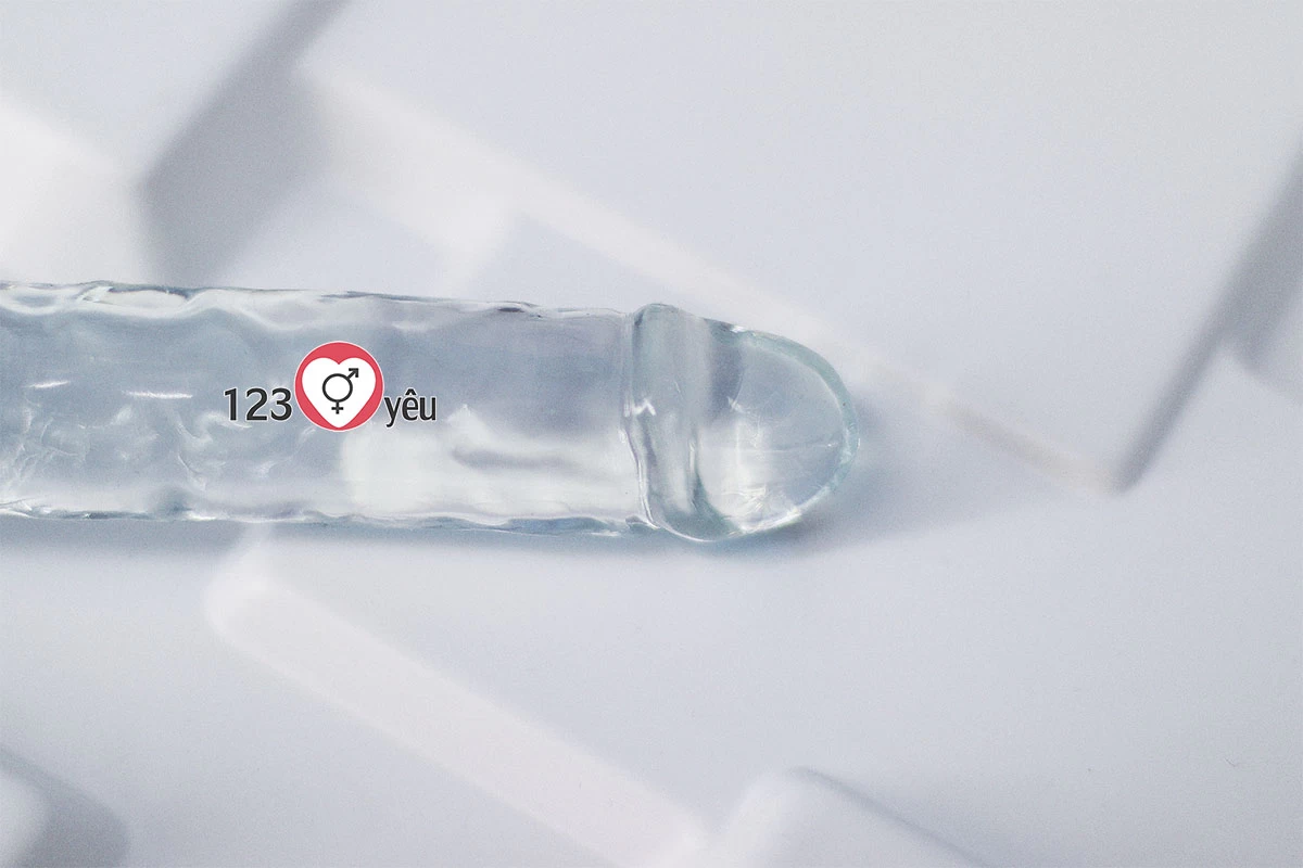 Dương vật giả c&oacute; đế trong suốt cực sướng size nhỏ