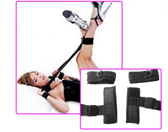 Đai đeo dụng cụ t&igrave;nh dục bạo d&acirc;m đen 1