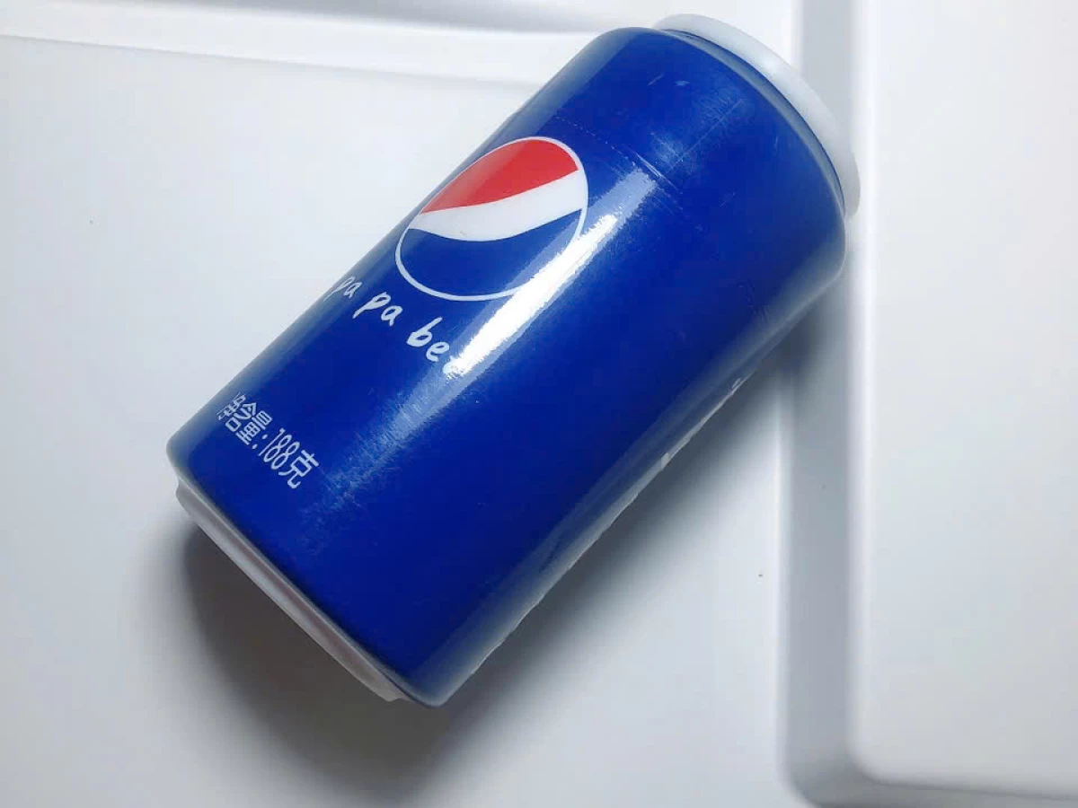 Cốc âm đạo giả ngụy trang lon Pepsi