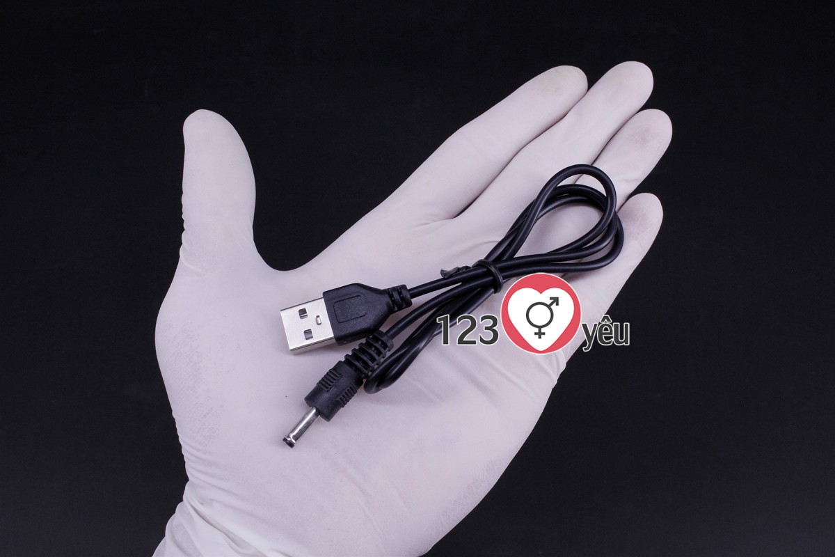 Máy mát xa đi&ecirc;̉m G phát nhi&ecirc;̣t, rung 2 đ&acirc;̀u Double End pin sạc 8