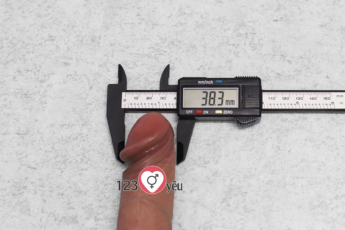 Dương vật giả c&oacute; đế Lovetoy 7.5inch kh&ocirc;ng rung