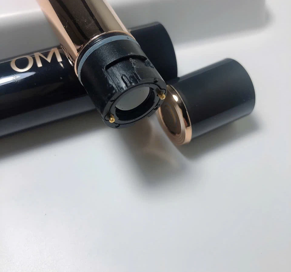 Trứng rung tình yêu hình thỏi son pin